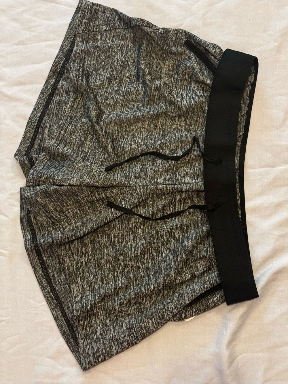 NWT Liberty Pro Women’s Large Gray Athletic Shorts Zip Pockets Stretch Workout